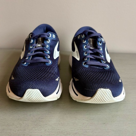 Brooks Ghost 15 Navy Blue Athletic Running Cushion Sneakers Women Size 9.5 - Picture 4 of 16